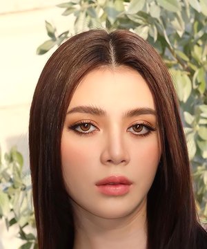 Mimi Ruethaiphat Phatthananapaphangkorn photo