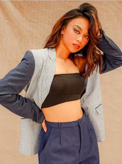 Juliana Mari Briones photo