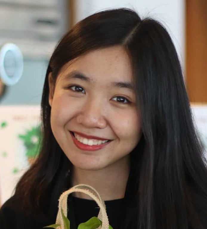 Inthira Thanasarnsumrit photo