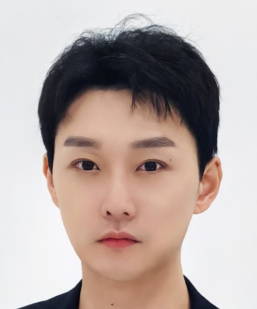 Li Zhuo Yang photo