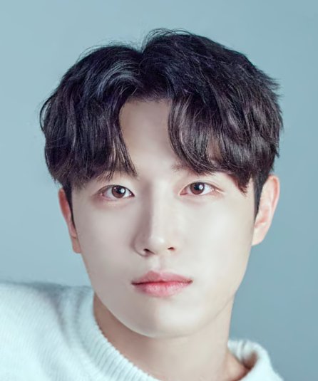 Yoon Do Jin photo