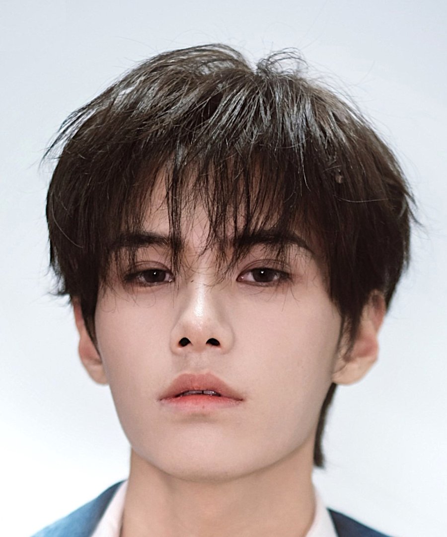 He Jia Kai photo