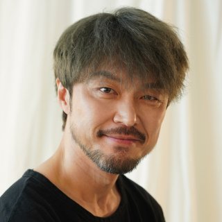 Yoon Jong Won photo