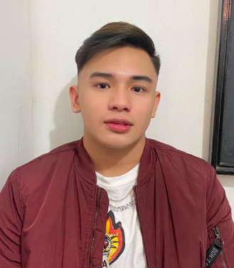 Feng dela Cruz photo