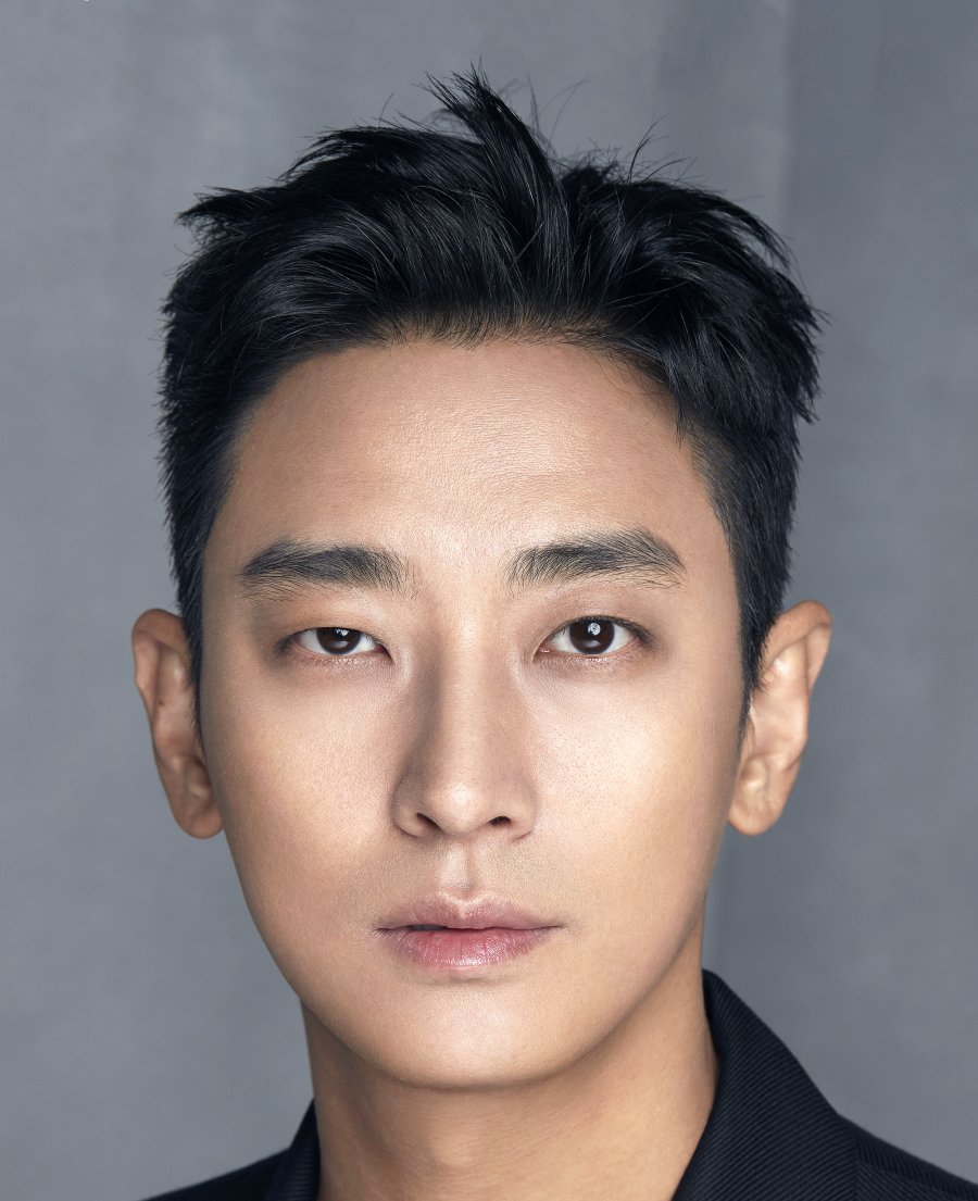 Ju Ji Hoon photo