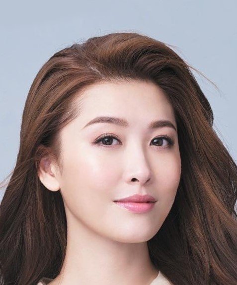Niki Chow photo