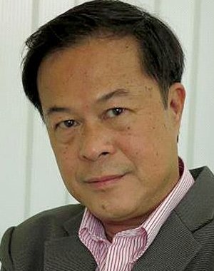 Alex Surapol Poonpiriya photo