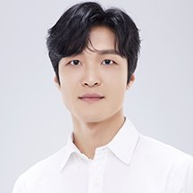 Kim Young Pyo photo