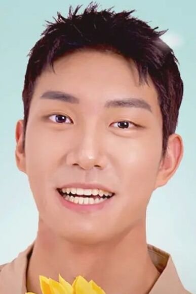 Kim Yong Sol photo