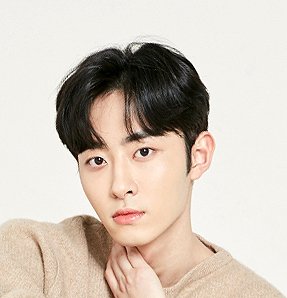 Ahn Jung Hun photo
