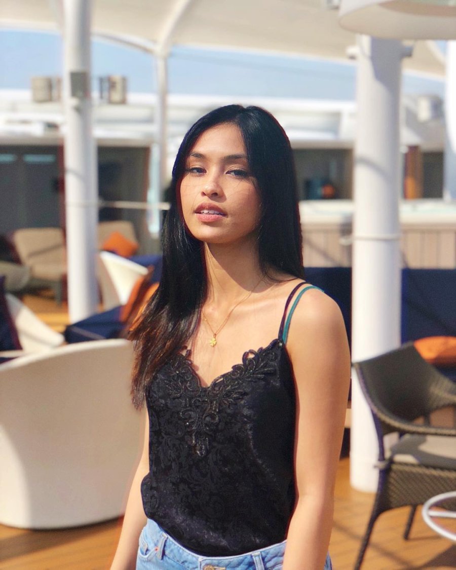 Crystal Paras photo
