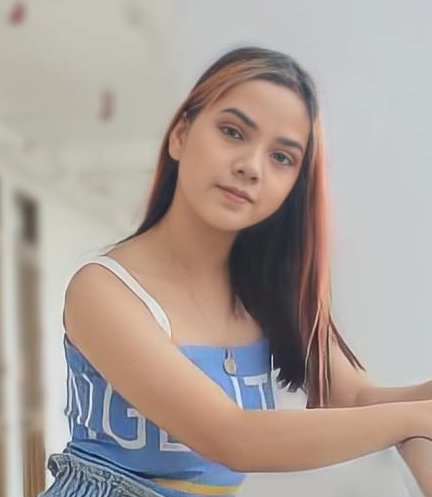 Czyra Roldan photo