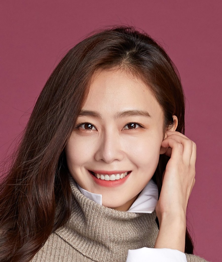 Hong Soo Hyun photo