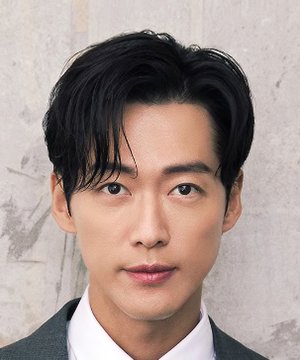 Namkoong Min photo