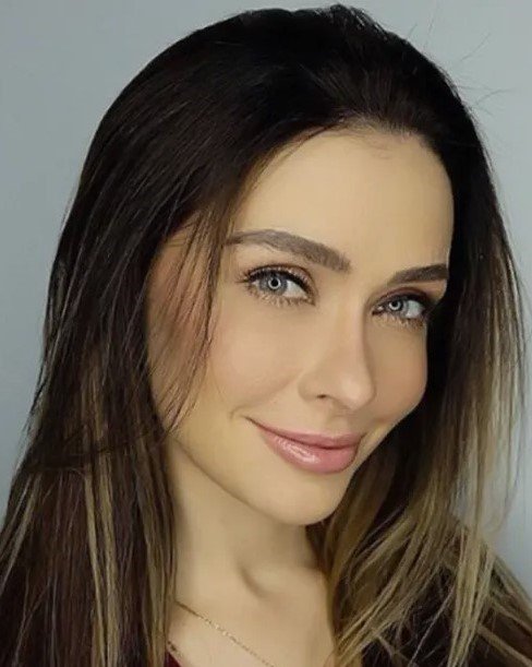 Daiana Menezes photo