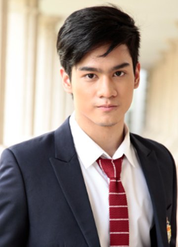 Victor Kritchapol Jarrusak photo