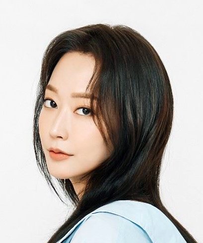 Yeon Min Ji photo