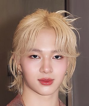NuNew Chawarin Perdpiriyawong photo