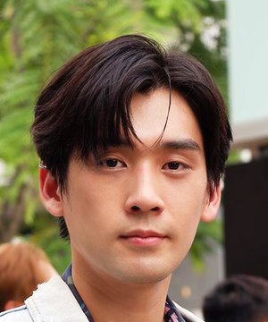 Pepper Pongpat Unhapipatpong photo