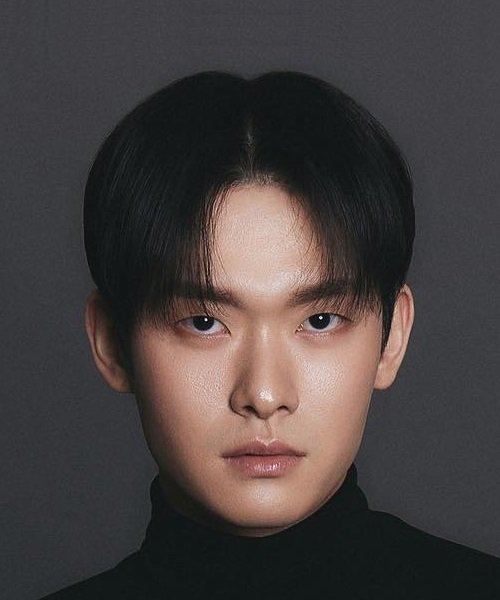 Baek Jeong Hun photo