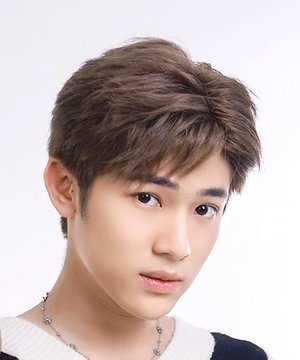 Tong Piroonwat Wannasorn photo