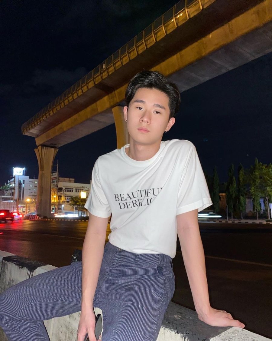 Yiw Wari Atiarnon photo