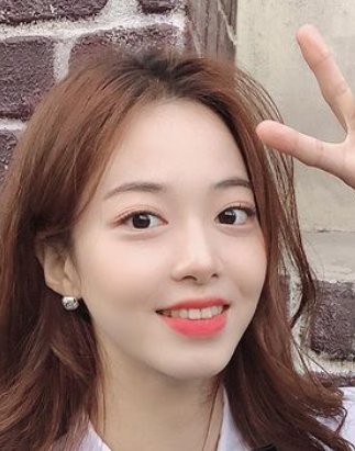 Jung Hyun Ji photo