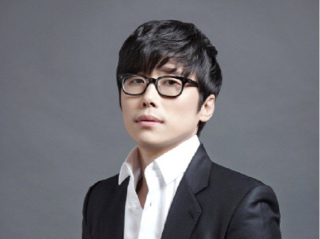 Son Hyun Woo photo