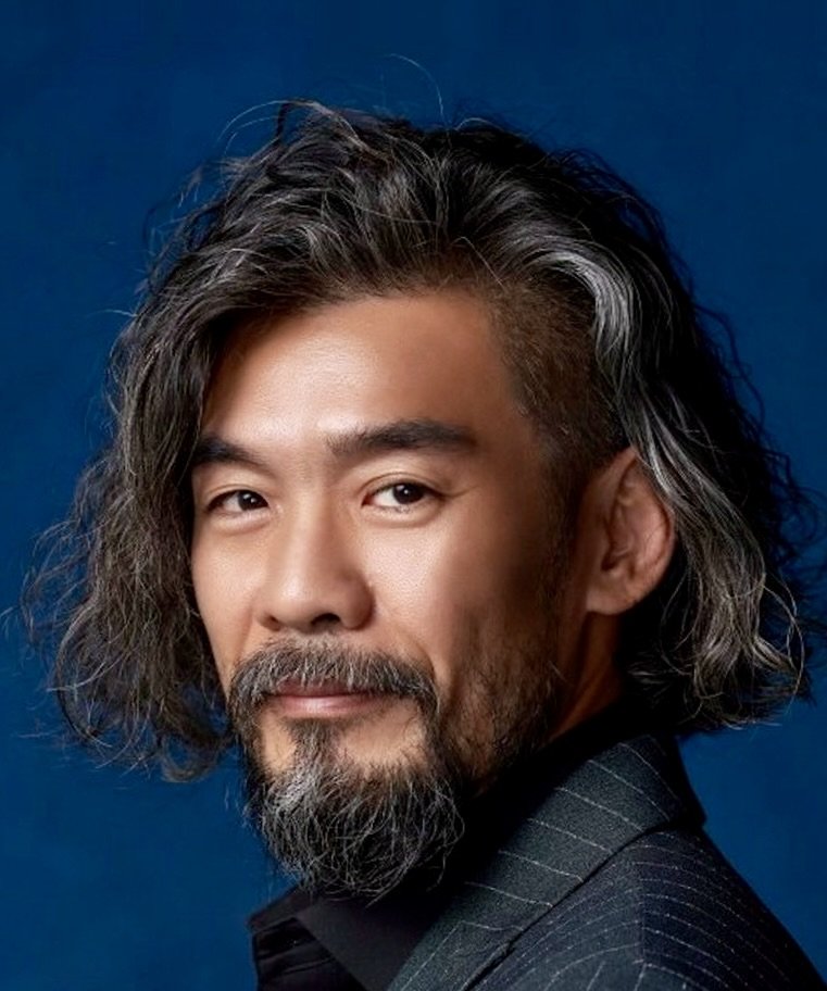 Yang Chi Long photo