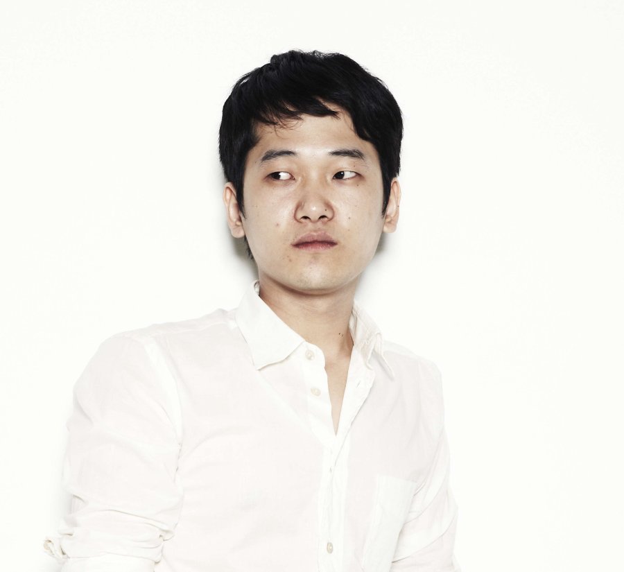 Kim Kyung Mook photo