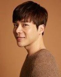 Kim Sun Hyuk photo