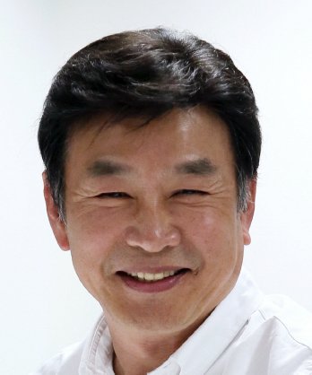 Gil Yong Woo photo