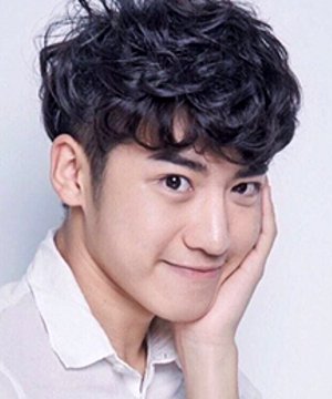 Wang Yi Chen photo