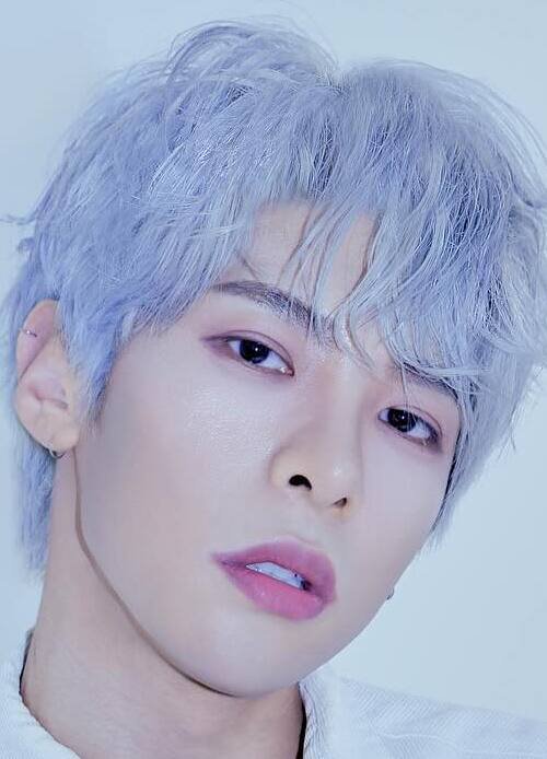 Son Yeong Jun photo