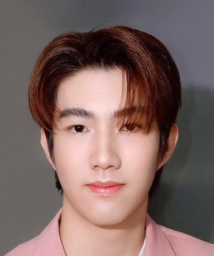 Leo Sirapob Pratipnatsir photo
