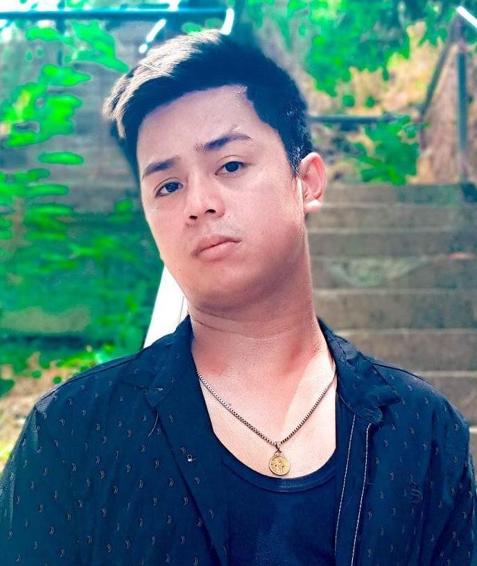 Jhay Ar Santos photo