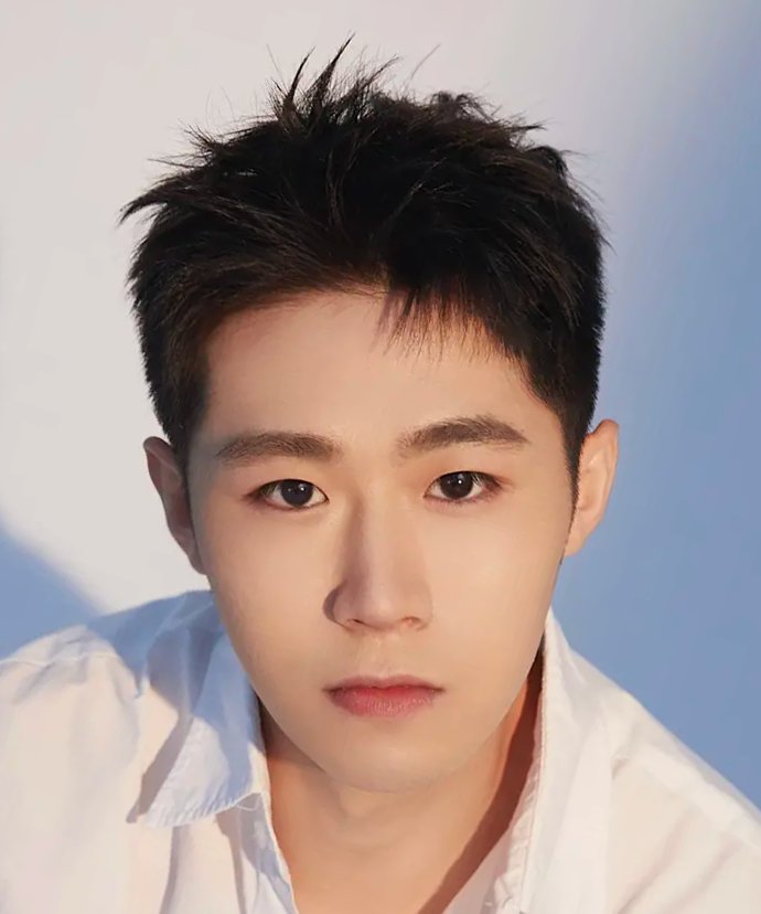 Li Yi Mu photo