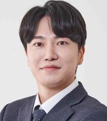 Jung Sang Moon photo