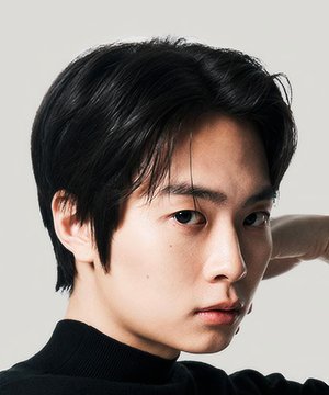 Yang Jun Mo photo