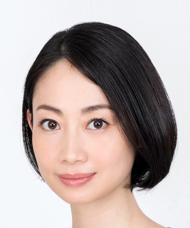 Hijii Mika photo