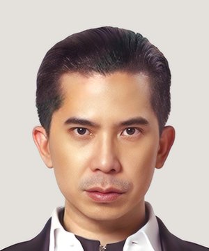 Foet Karinyawat Durongjirakan photo