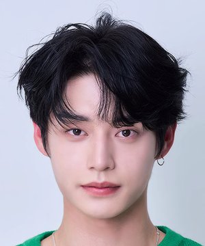 Kim Ji Woong photo