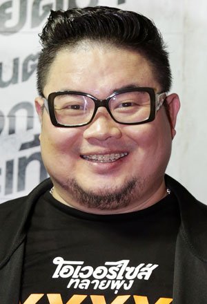 Eddie Somyot Matures photo