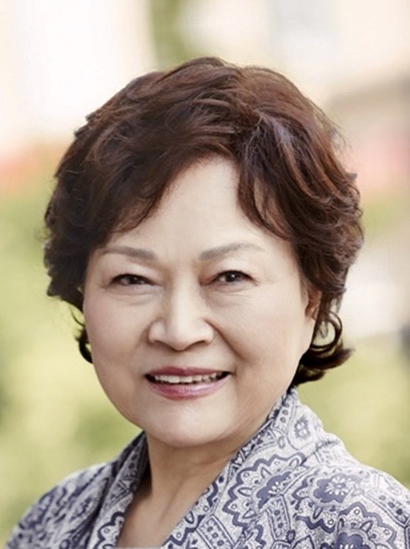 Kim Yong Rim photo