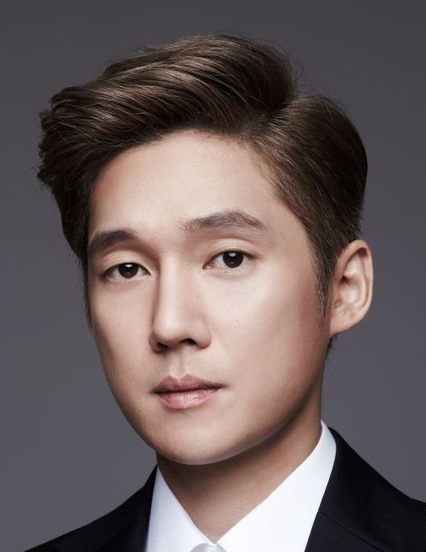 Song Chang Eui photo