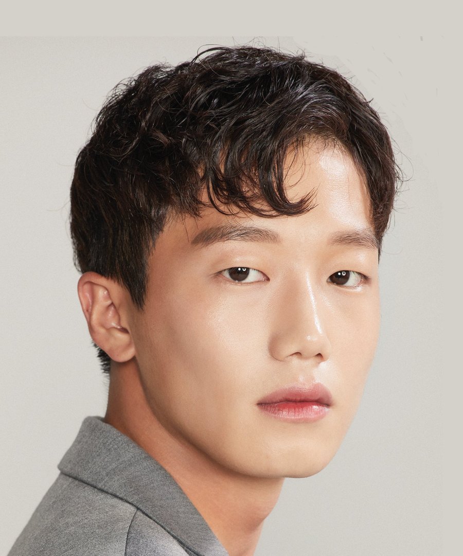 Lee Kang Han photo