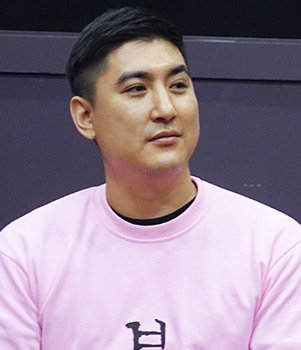Han Myung Soo photo