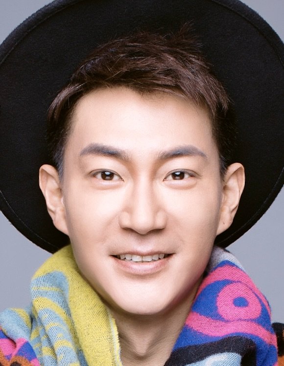 Zhao Chu Lun photo