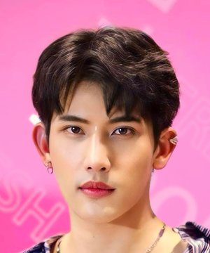 Bas Karan Thongphan photo