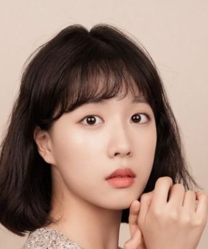 Kim Hye Jin photo